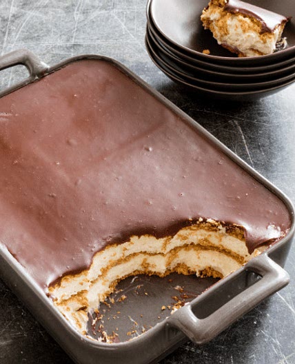 Keto Chocolate No-Bake Eclair Cake