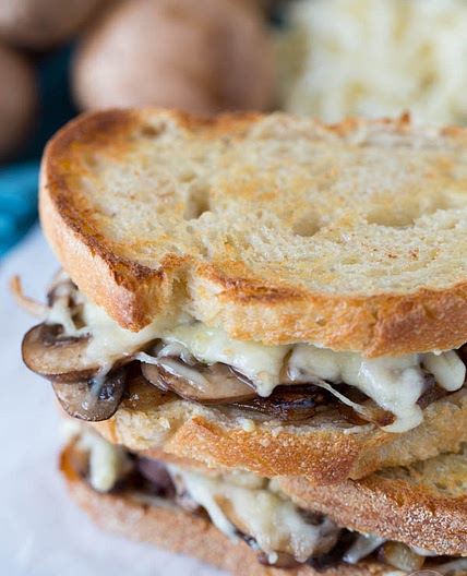 Caramelized Onion, Mushroom, and Swiss Melt