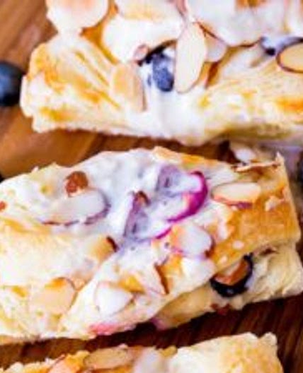 Blueberries 'n Cream Danish Braid