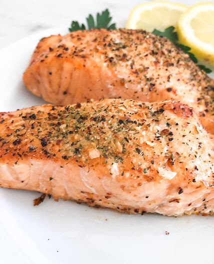 Cooked Salmon in Air Fryer