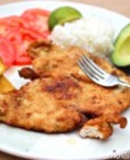 Chuleta de Pollo (Colombian-Style Breaded Chicken Breast)