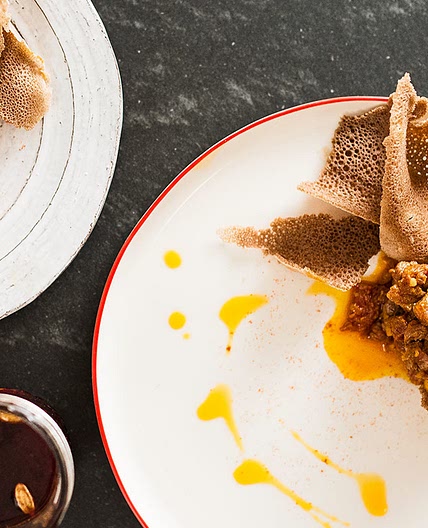 Beef Kitfo (Ethiopian Tartare) with Injera Crisps