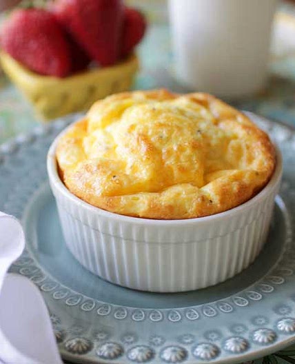 Cheesy Baked Eggs For One