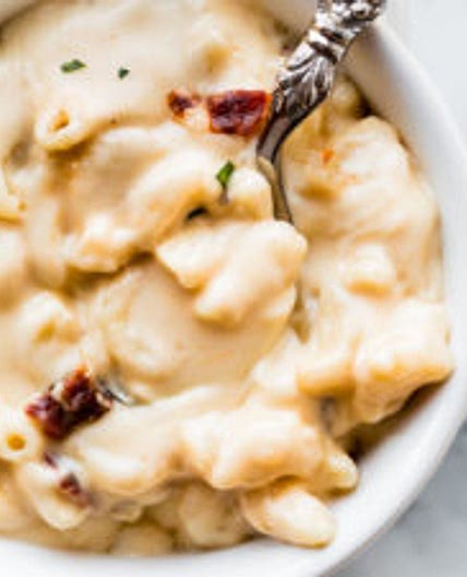 Company-Worthy Mac and Cheese