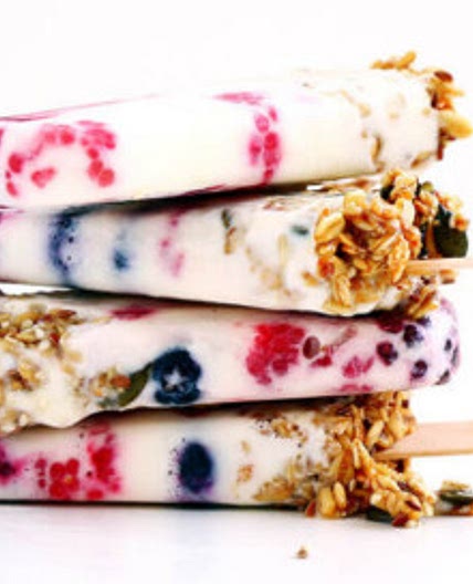 BREAKFAST YOGURT POPSICLE RECIPE