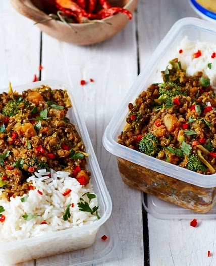 High Protein Vegan Meal Prep | Spicy One-Pot Lentil Dal - MYPROT