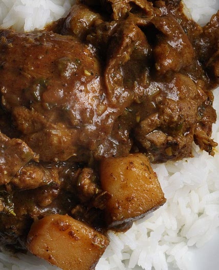Easy Jamaican Chicken Curry Recipe