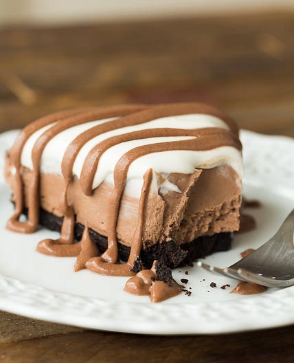 No Bake Brownie Batter Cheesecake