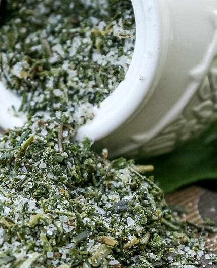 Tuscan Rosemary, Sage, and Garlic Herb Salt