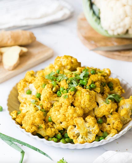 Curried Cauliflower & Peas