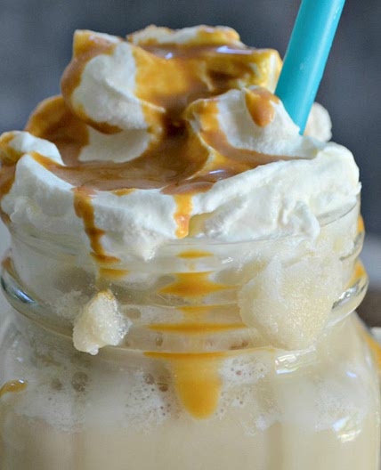 Keto Starbucks Vanilla Caramel Frappuccino (Copycat Recipe)