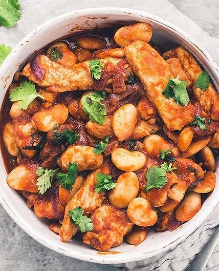 Pork barbecue beans & sweet potato fries