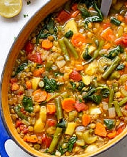 HEARTY VEGAN LENTIL SOUP