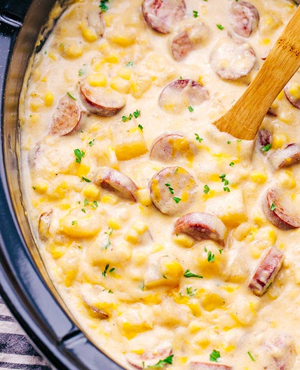 Slow Cooker Creamy Sausage and Potato Soup Recipe