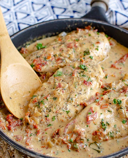 Low Syn Chicken in Sun-dried Tomato Creamy Sauce | Slimming World
