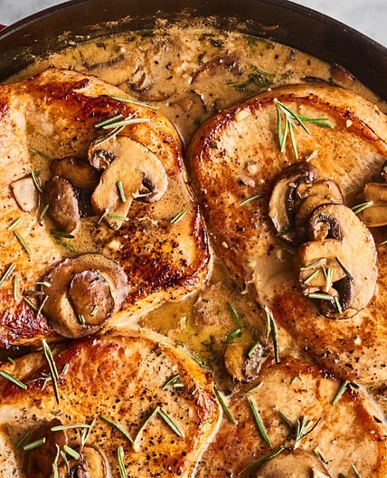 Whole30 Creamy Mushroom Smothered Pork Chops