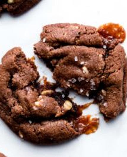 Caramel Stuffed Nutella Cookies