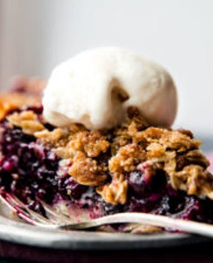 Blueberry Crumble Pie