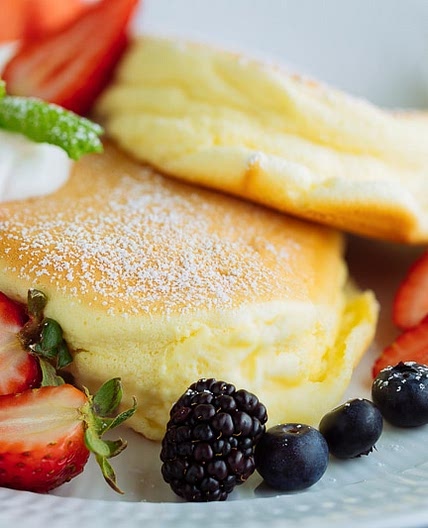 Fluffy Japanese Souffle Pancakes