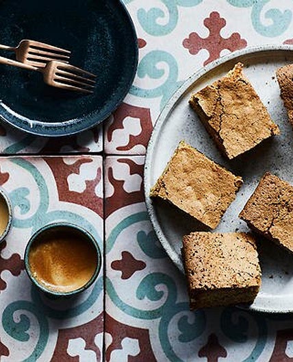 Sri Lankan love cake
