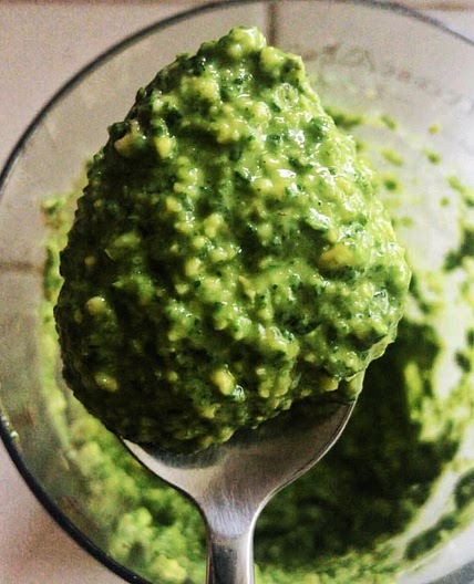 Creamy Cashew Kale Pesto with Miso