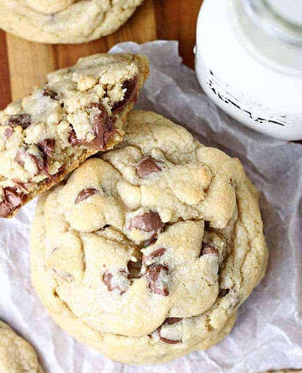 Copycat Crumbl Chocolate Chip Cookies