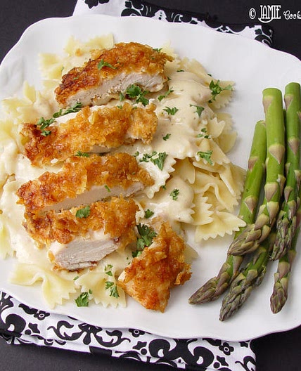 Crispy Chicken with Italian Sauce and Bowtie Noodles (NEW and IMPROVED)