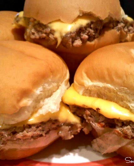 Sheet Pan Cheeseburger Sliders