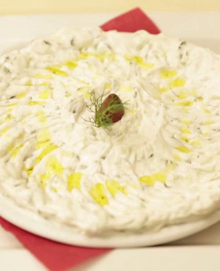 Tzatziki griego