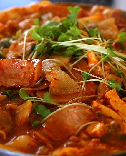 Budae-jjigae (Army Base Stew)