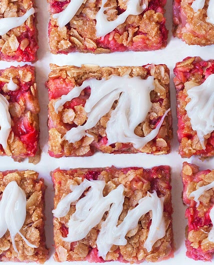 Strawberry Oatmeal Bars