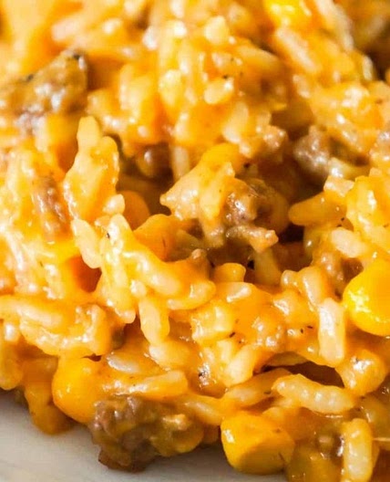 Instant Pot Cheesy Ground Beef and Rice
