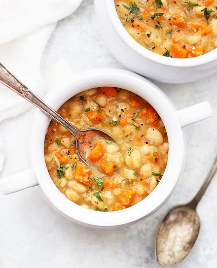 Slow Cooker Vegetable Bean Soup