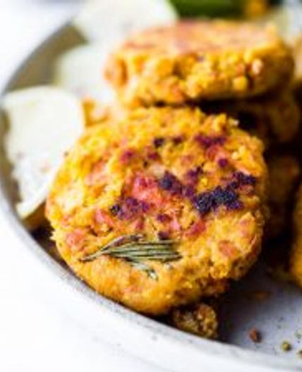 Easy Paleo Salmon Cakes