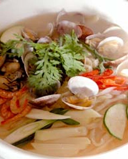 해물국시