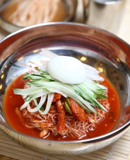 회냉면