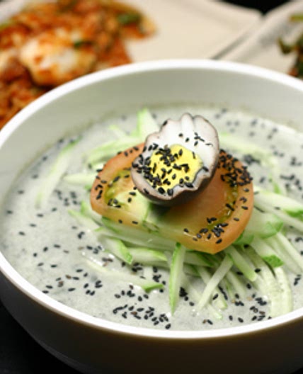 서리태콩국수