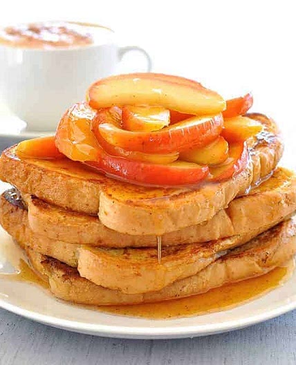 Fast French Toast with Cinnamon Apples