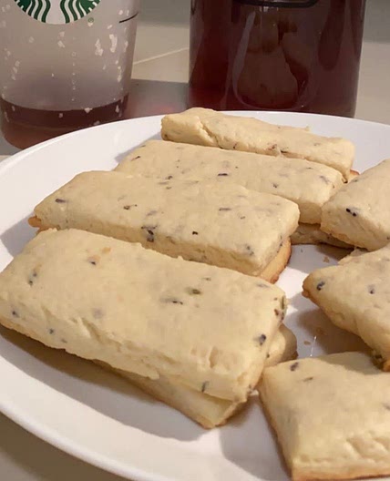 Lavender Short Bread