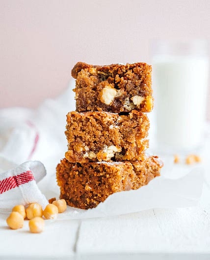 Chickpea Blondies