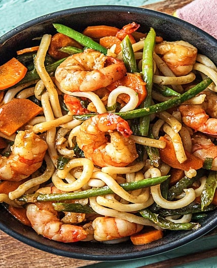 Shrimp Lo Mein with Udon Noodles, Green Beans, & Carrots