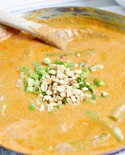 15-Minute Peanut Curry Sauce