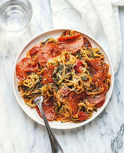 DeliFeast: ZUCCHINI NOODLES WITH MARINARA SAUCE AND PEPPERONI