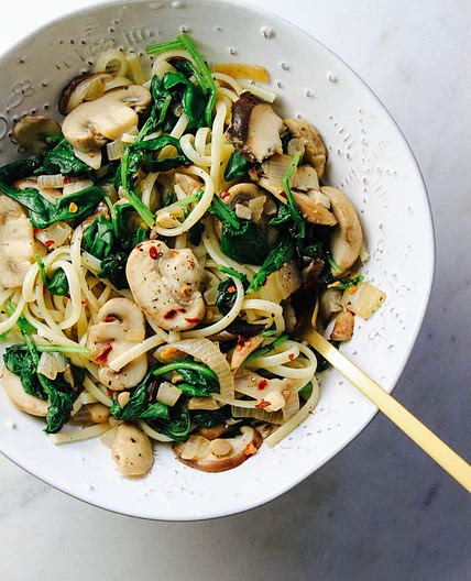 GARLICKY MUSHROOM + KALE WITH LINGUINE