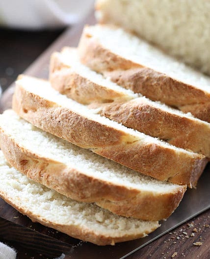 World’s Easiest Homemade Sandwich Bread