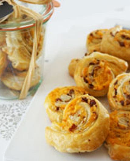 Easy Cheddar and Bacon Pinwheels