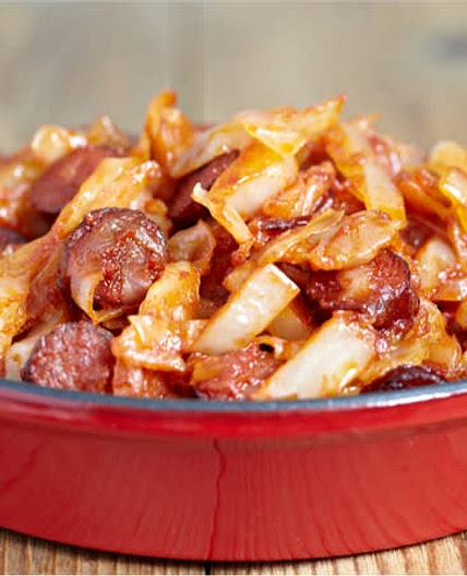 Easy Kielbasa and Cabbage Skillet