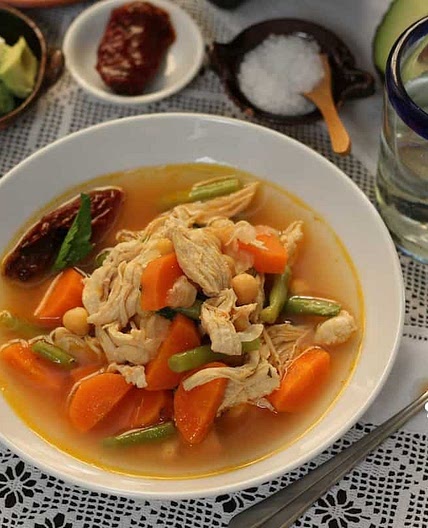 Caldo Tlalpeño
