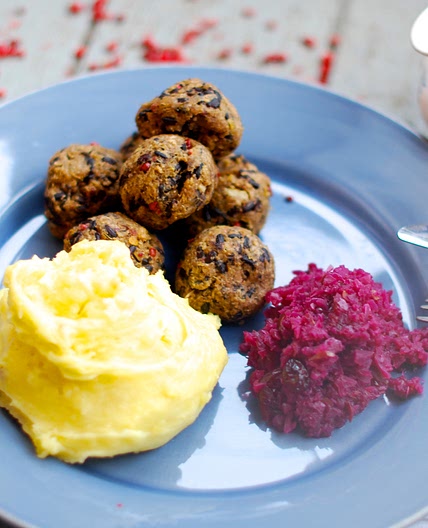 Swedish Meatballs With Lentils & Black Rice