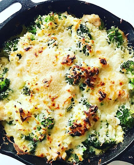Cheesy Chicken and Broccoli Bake